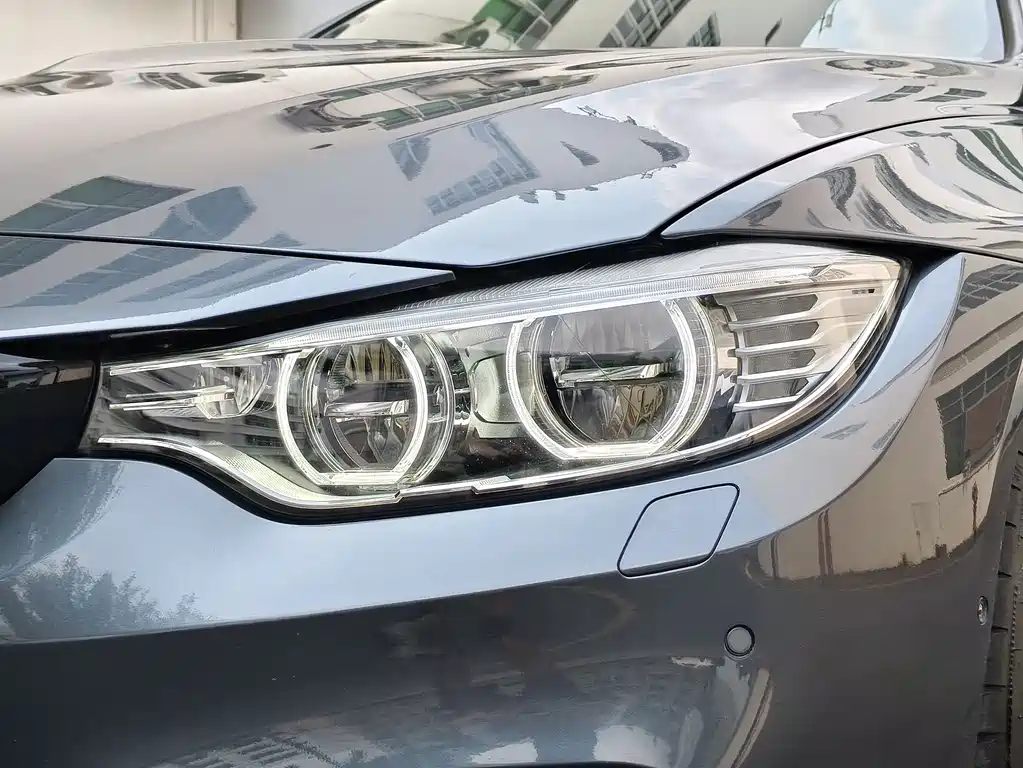 BMW M4 2018 — фото 12