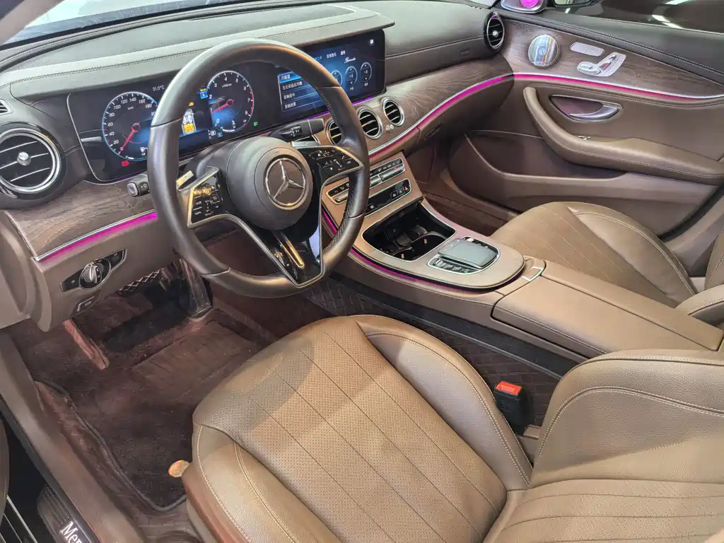 Mercedes-Benz E-Class 2023 — фото 3