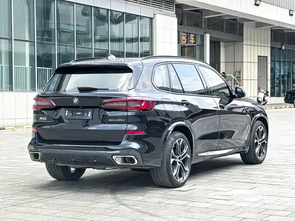 BMW X5 2023