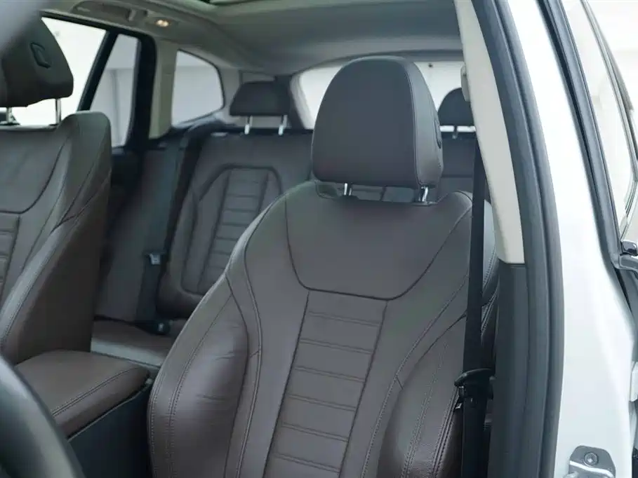 BMW X3 2019 — фото 13