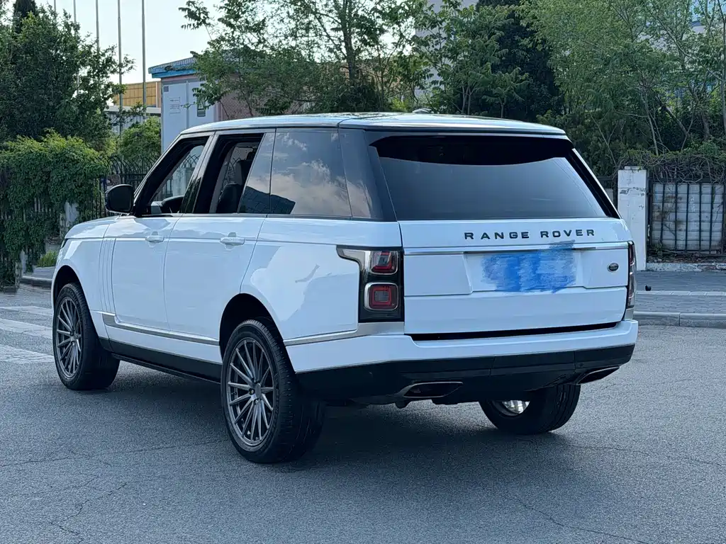 Land Rover Range Rover 2015 — фото 12