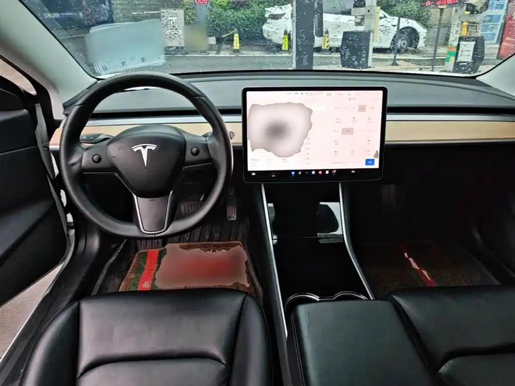 Tesla Model 3 2019 — фото 10