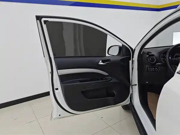 Kia KX1 2021