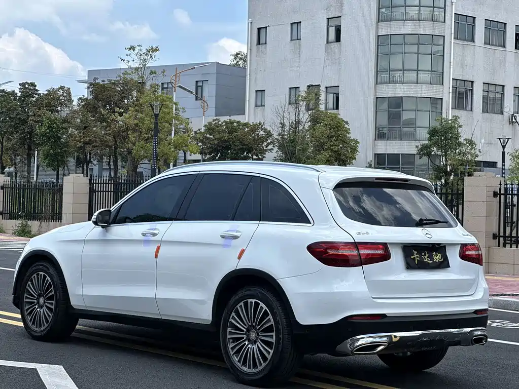 Mercedes-Benz GLC 2016