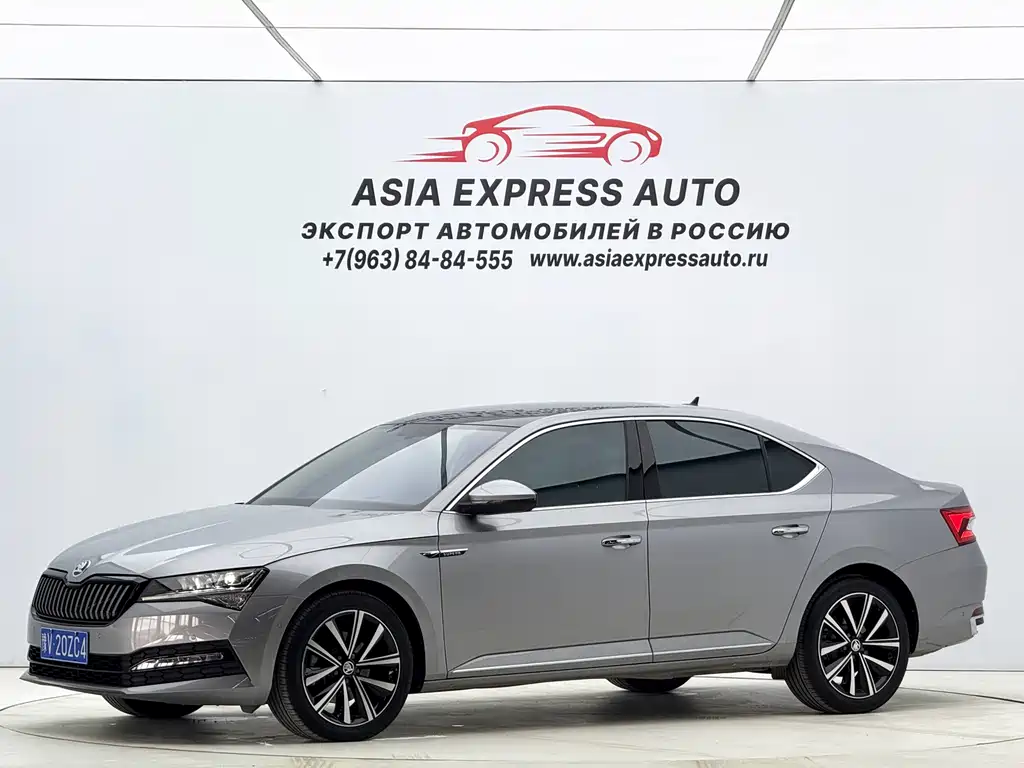 Skoda Superb 2023 — фото 1