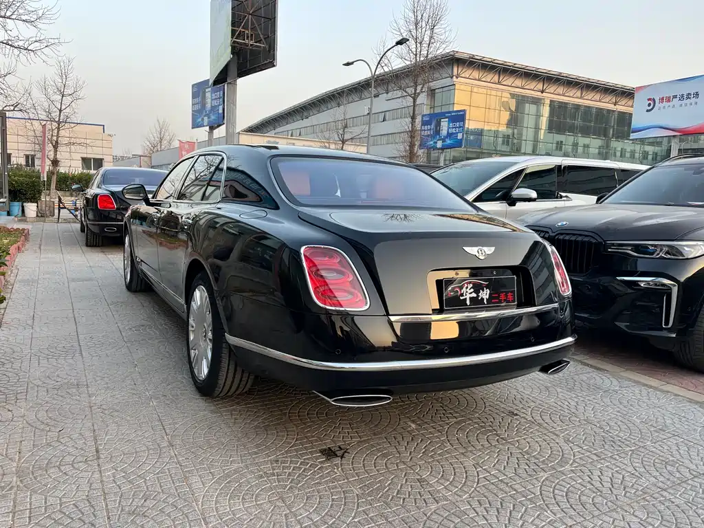 Bentley Mulsanne 2013 — фото 18