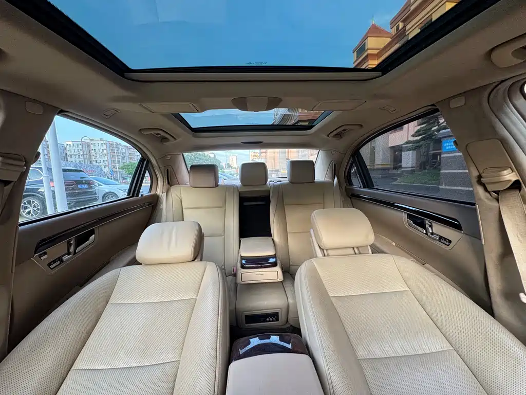 Mercedes-Benz S-Class 2011 — фото 15