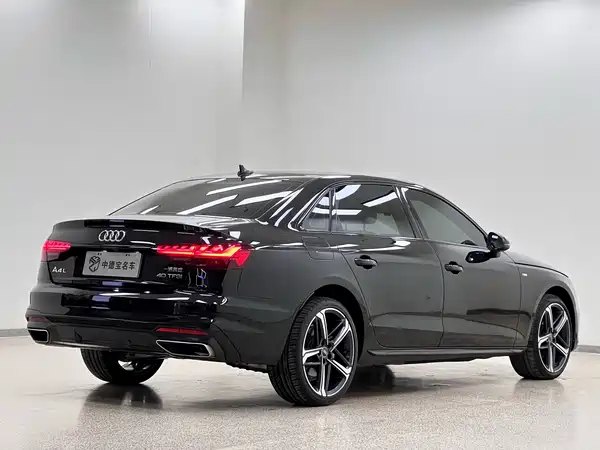 Audi A4L 2024