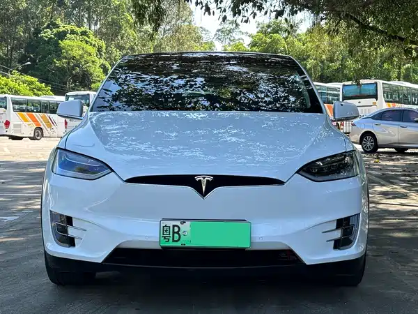 Tesla Model X 2016