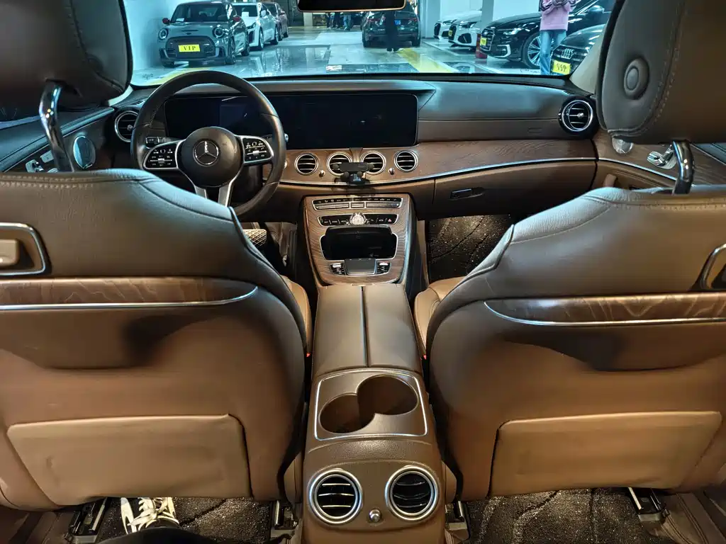 Mercedes-Benz E-Class 2019 — фото 4