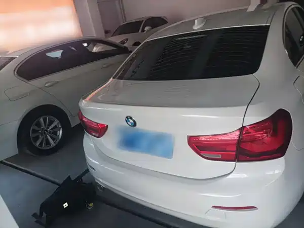 BMW 1 Series 2020