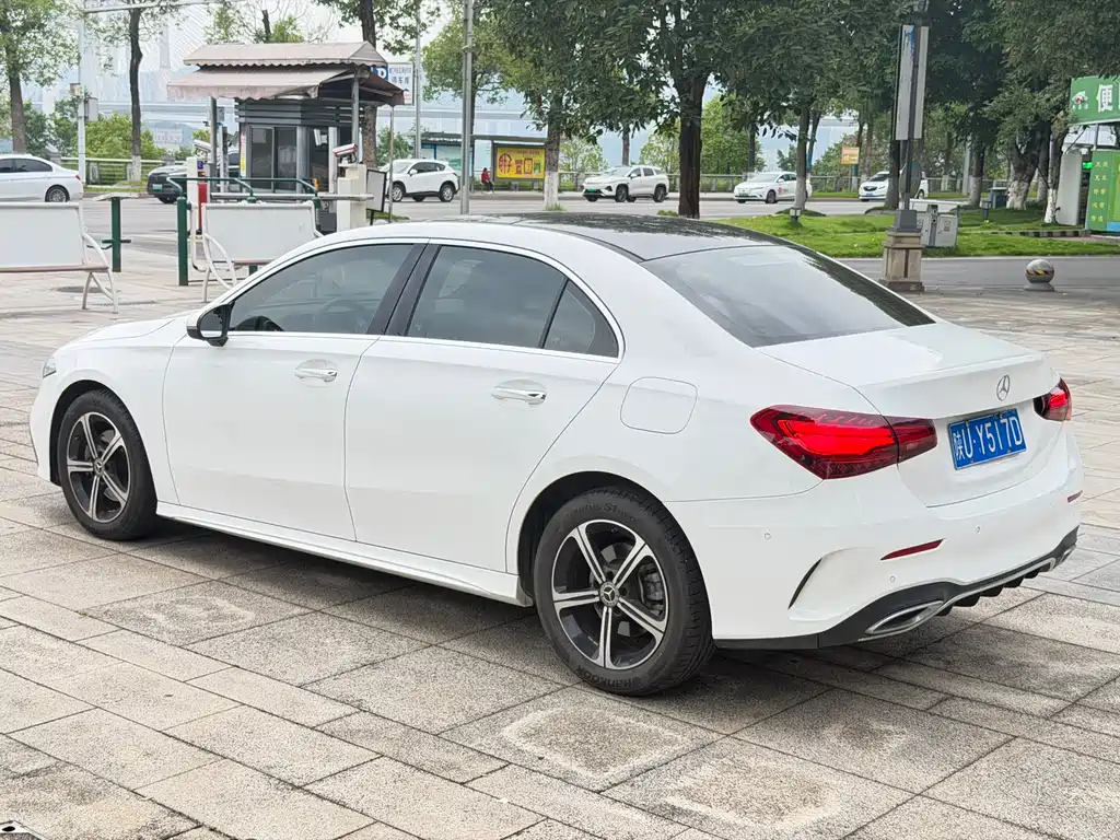 Mercedes-Benz A-Class 2023 — фото 6