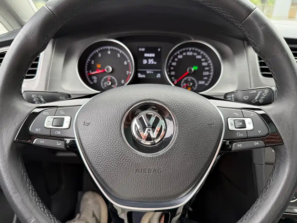 Volkswagen Golf 2016 — фото 14
