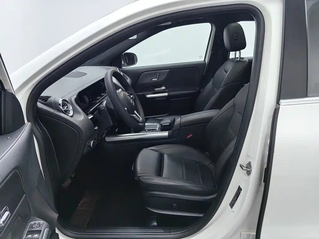 Mercedes-Benz GLA 2021 — фото 10