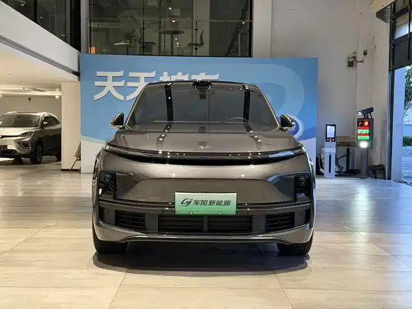 Li Auto L9 2025
