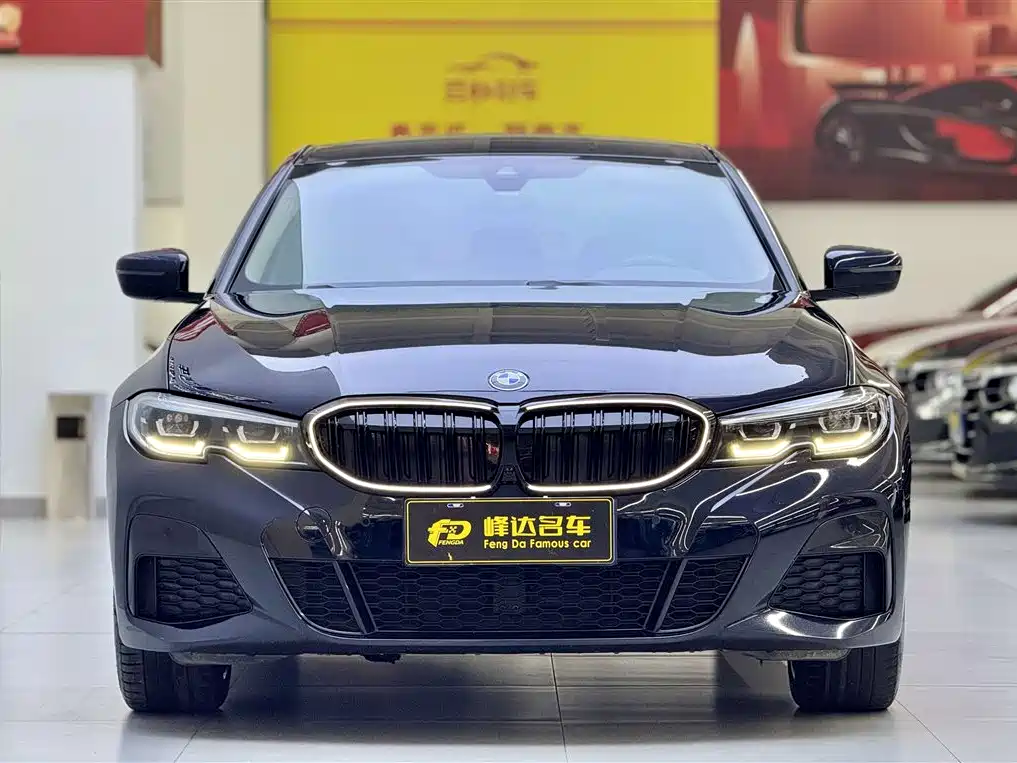 BMW 3 Series 2022