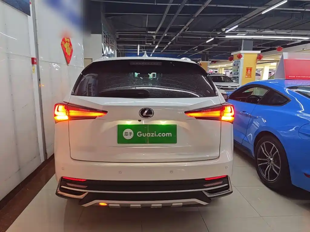 Lexus NX 2020