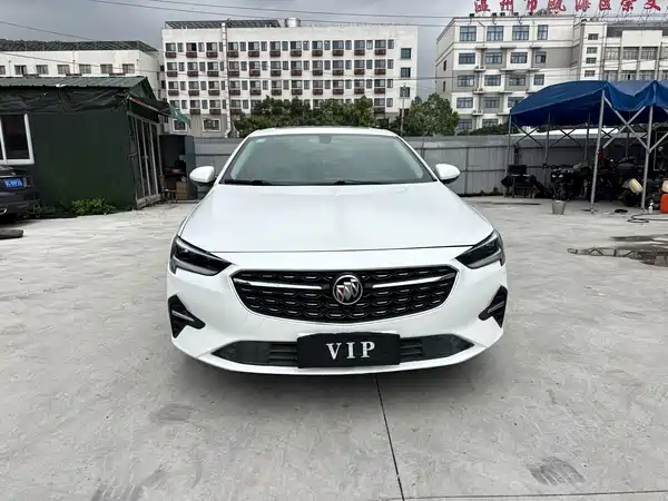 Buick Regal 2021