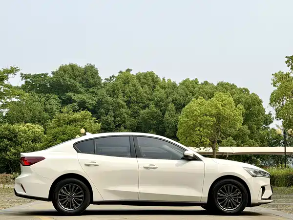 Ford Focus 2022