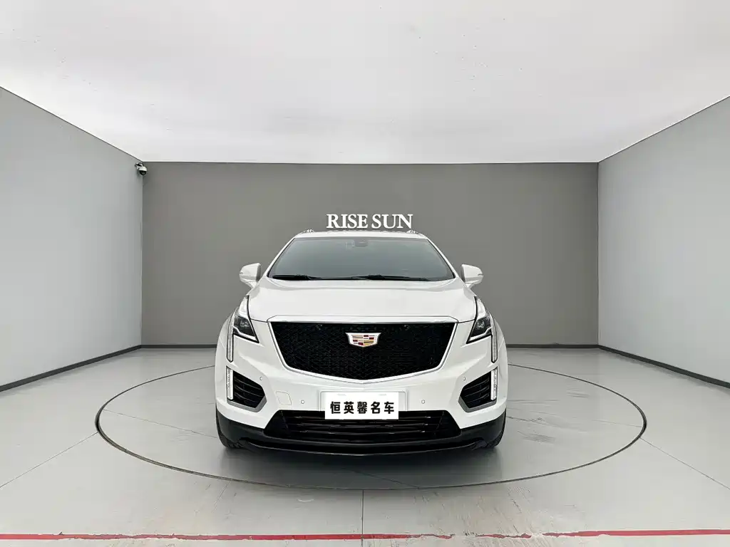 Cadillac XT5 2023 — фото 2