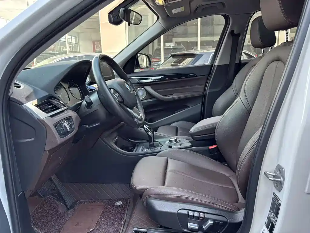 BMW X1 2022