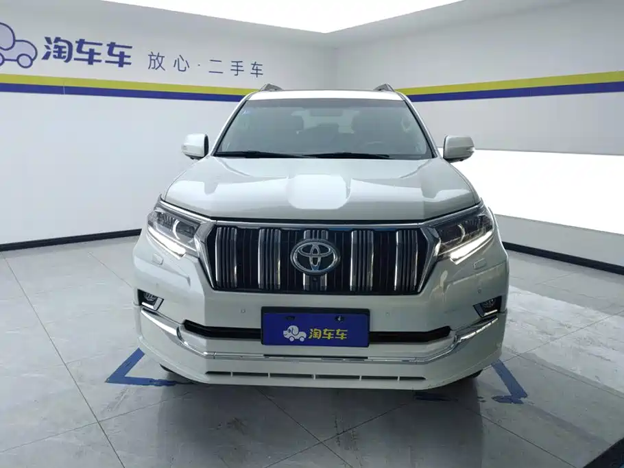 Toyota Prado 2019 — фото 2