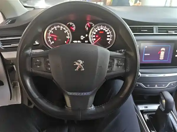 Peugeot 408 2019
