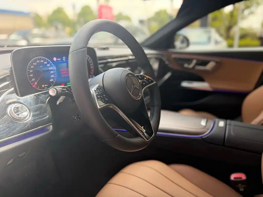 Mercedes-Benz E-Class New Energy 2024 — фото 13