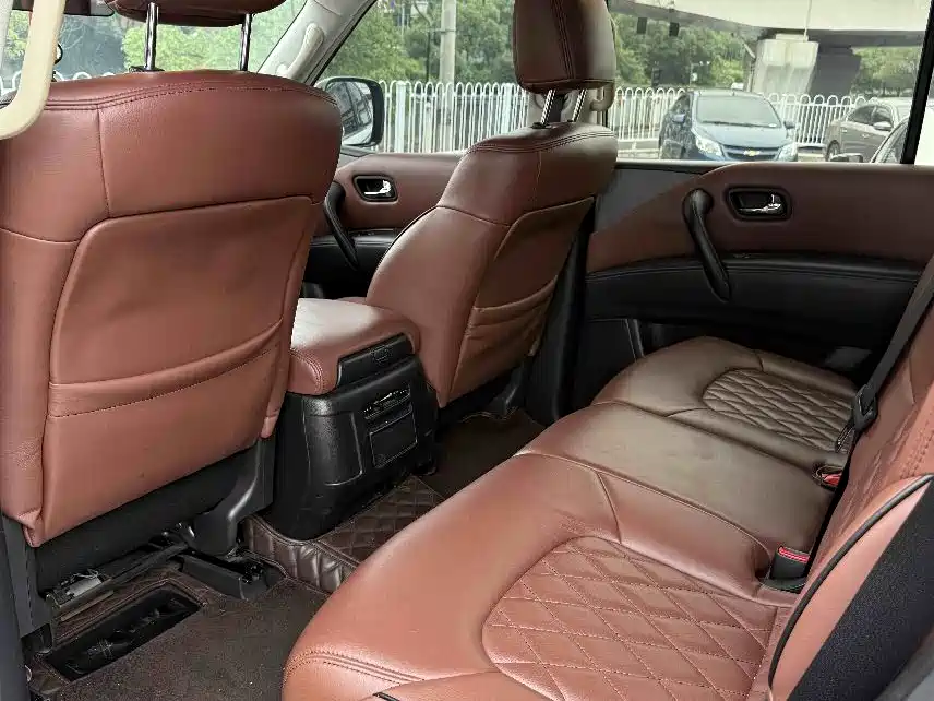 Nissan Patrol 2019 — фото 15