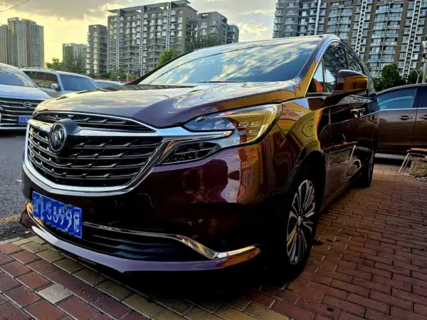 Buick GL8 2022