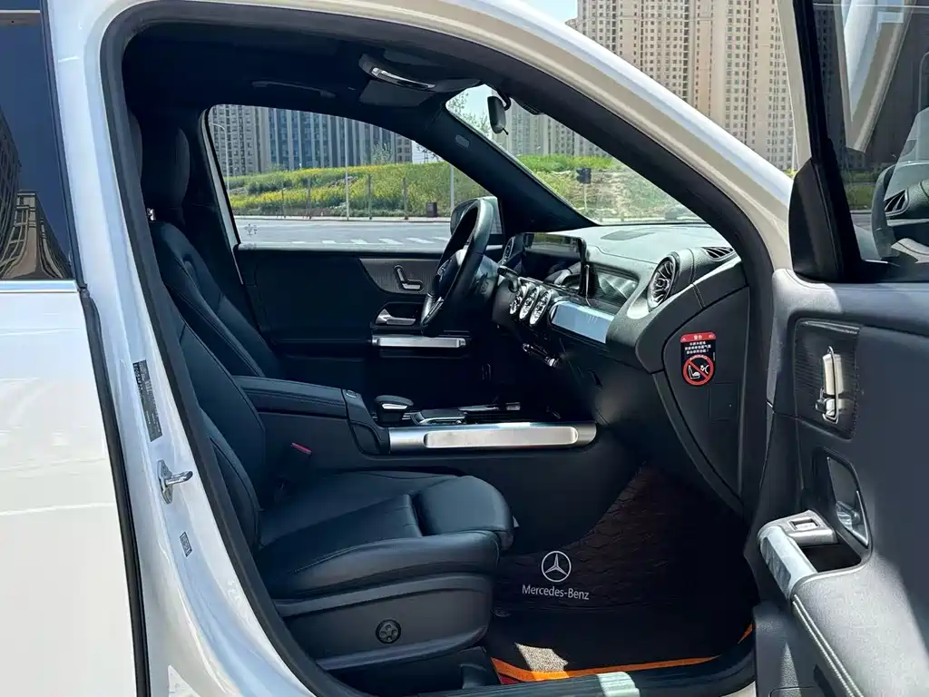 Mercedes-Benz GLB 2021 — фото 12