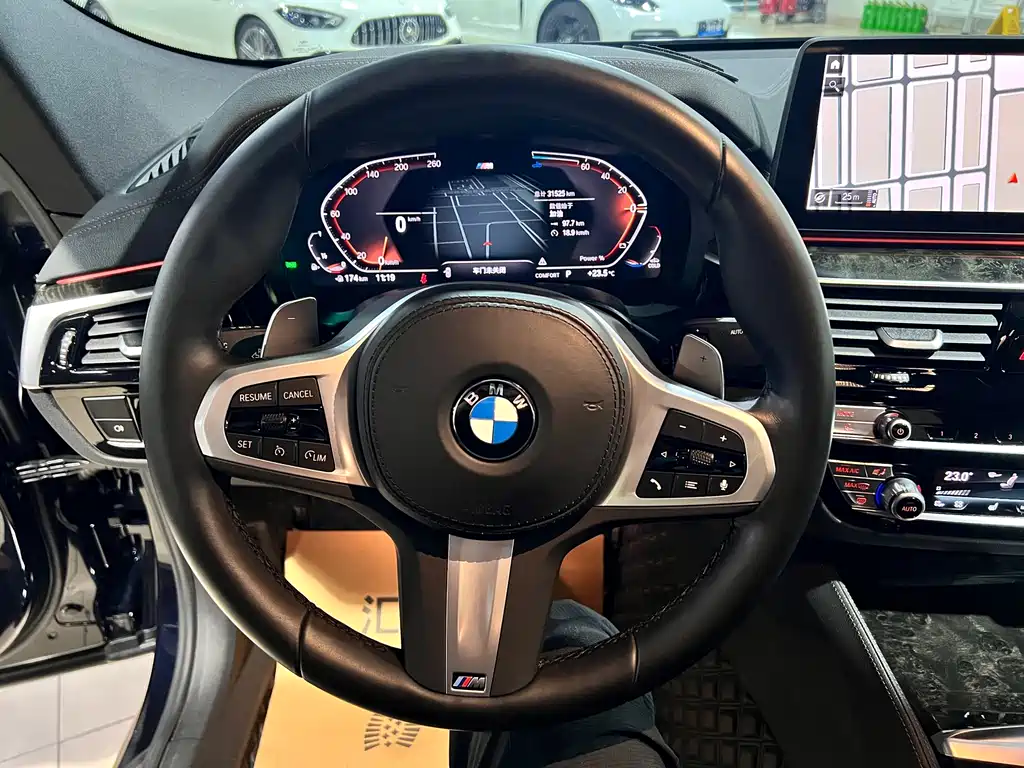 BMW 6 Series GT 2024 — фото 10