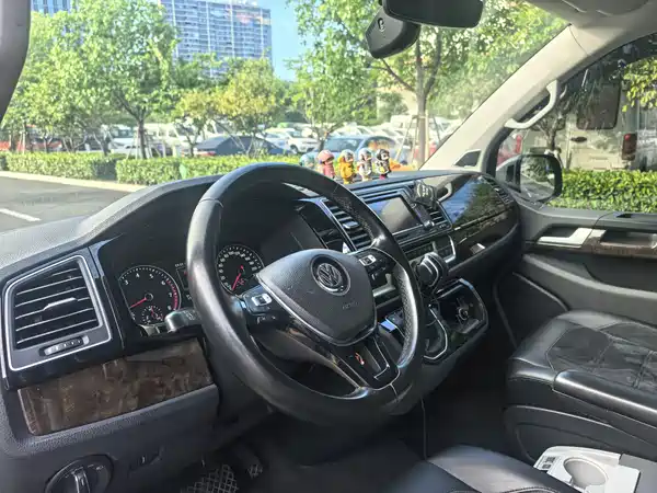 Volkswagen Metroway 2019