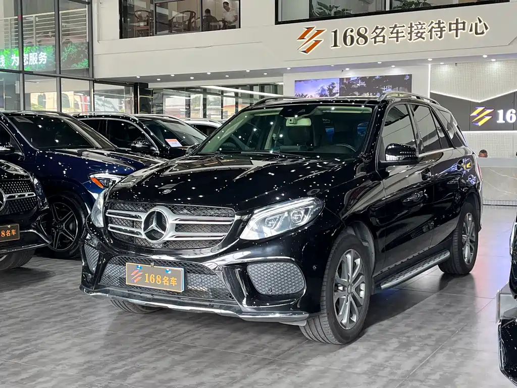 Mercedes-Benz GLE 2016