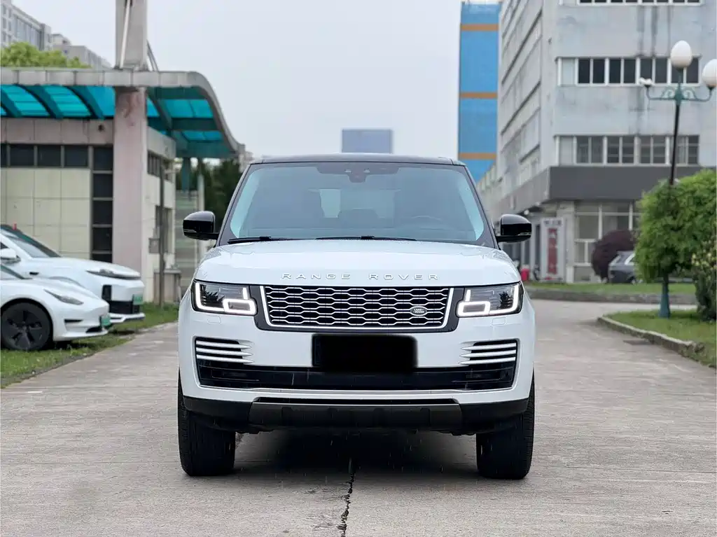 Land Rover Range Rover 2019 — фото 2