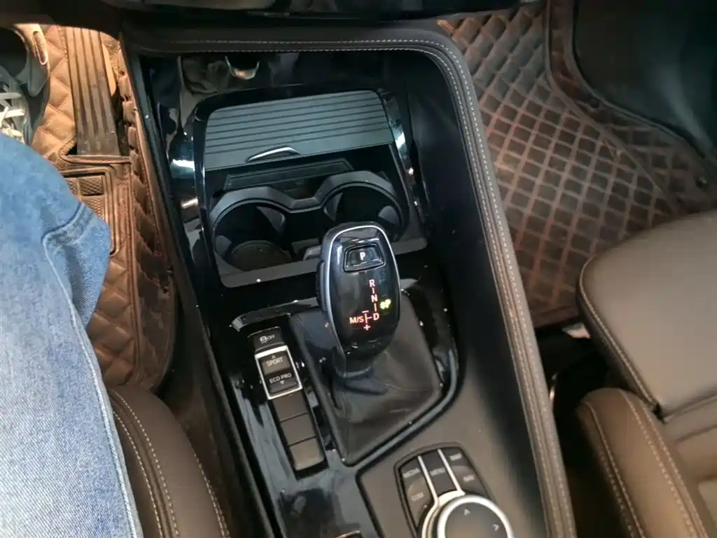 BMW X1 2020 — фото 10
