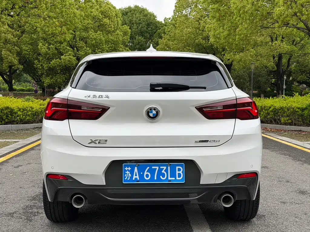 BMW X2 2023 — фото 20