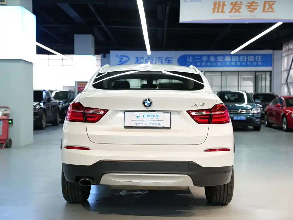 BMW X4 2017 — фото 22
