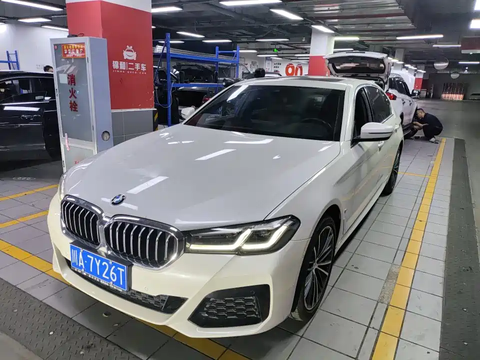 BMW 5 Series 2022