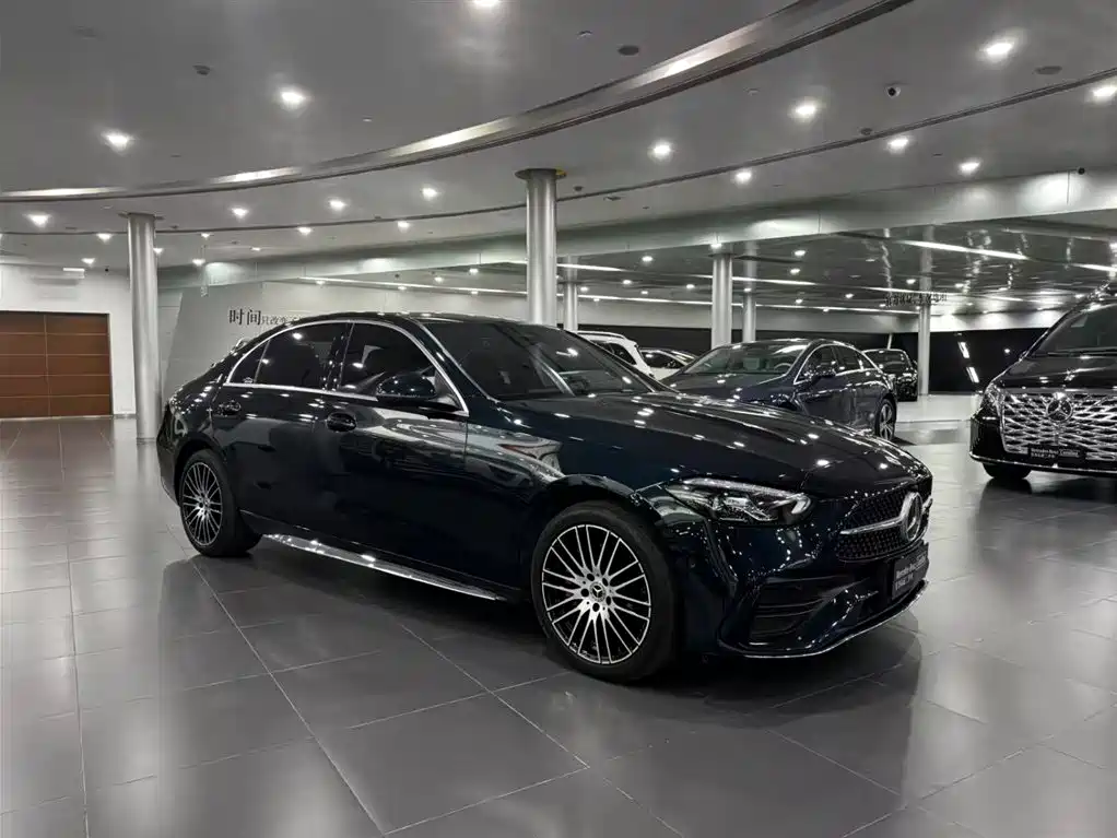 Mercedes-Benz C-Class 2023