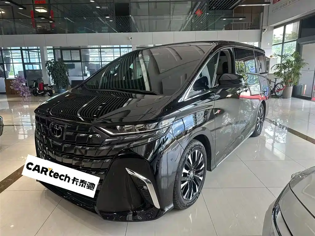 Toyota Alphard 2024