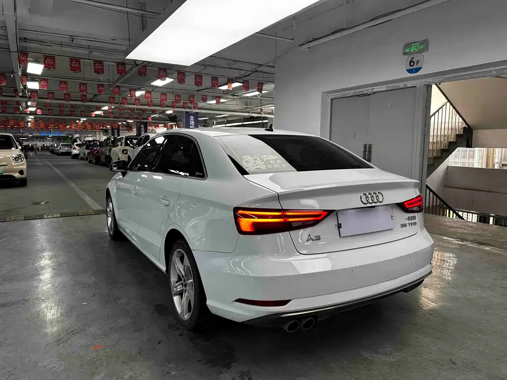 Audi A3 2020 — фото 10