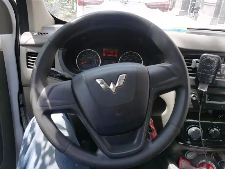 Wuling Rongguang V 2020 — фото 15