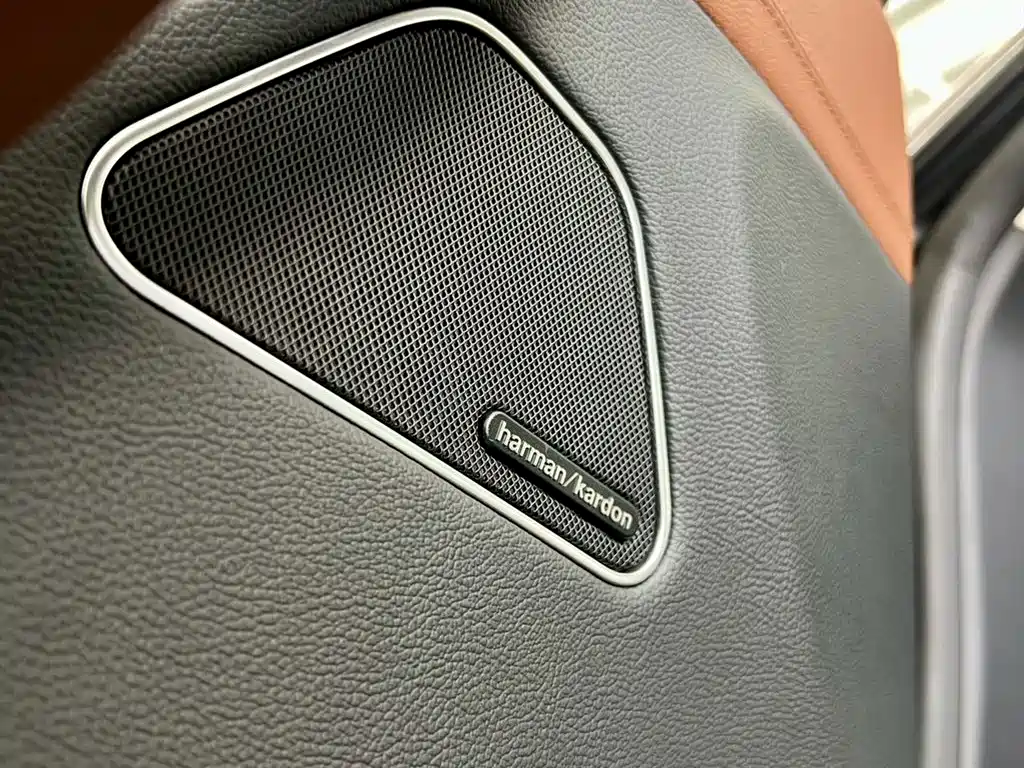 Maserati Levante 2016 — фото 10