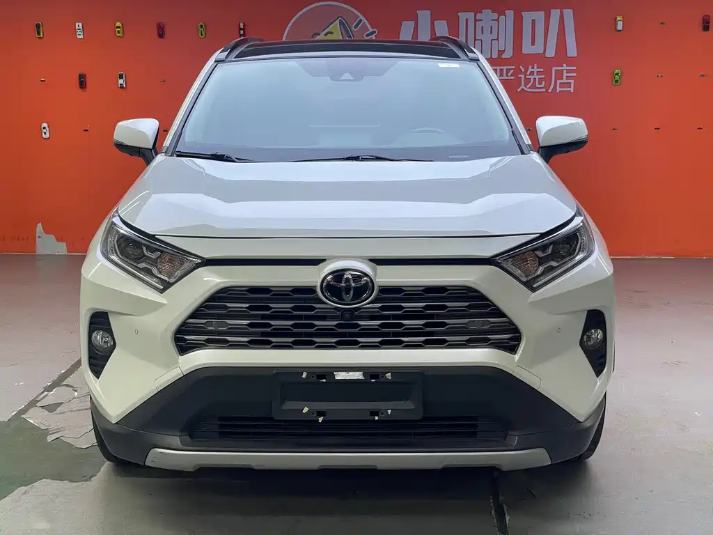 Toyota RAV4 2021
