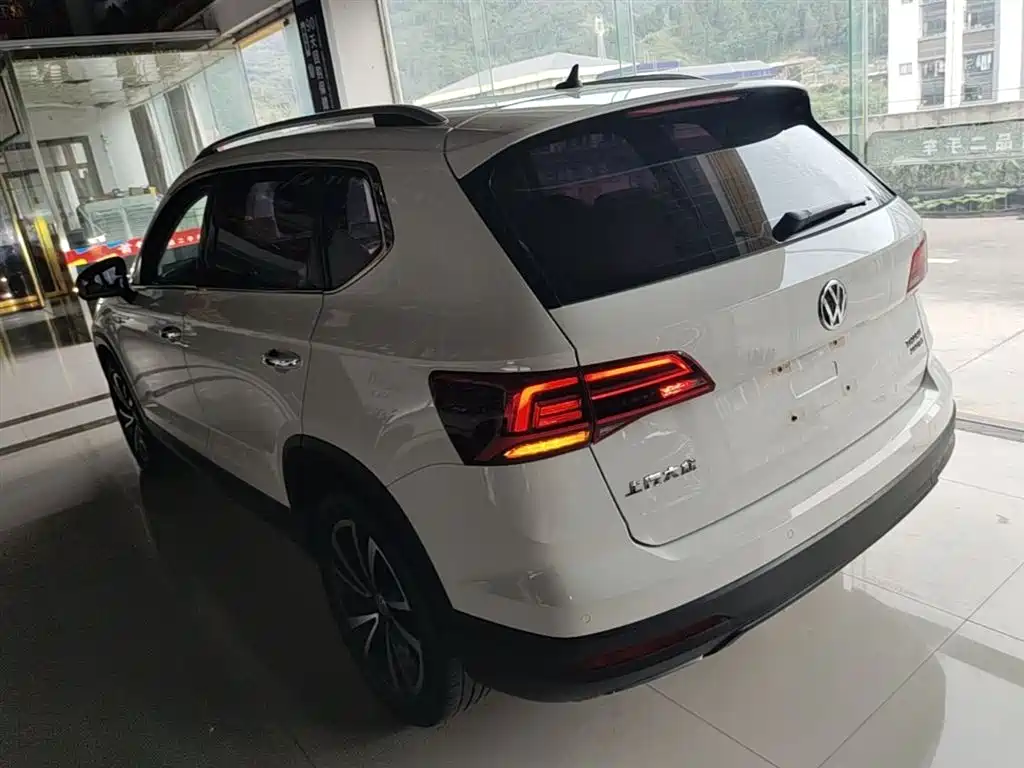 Volkswagen Tharu 2020 — фото 5