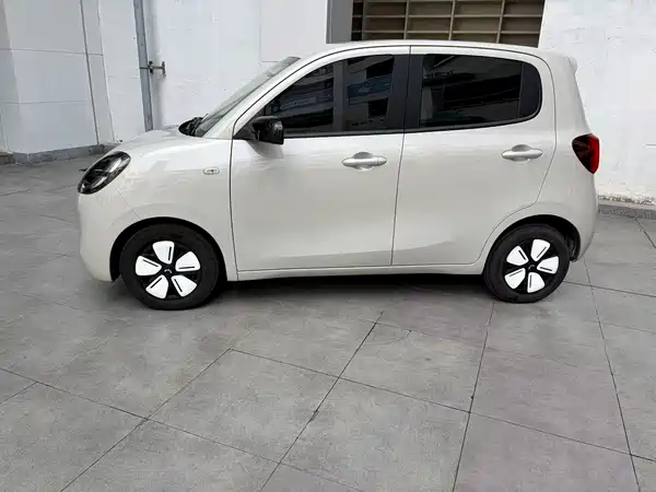 Wuling Hongguang MINIEV 2025