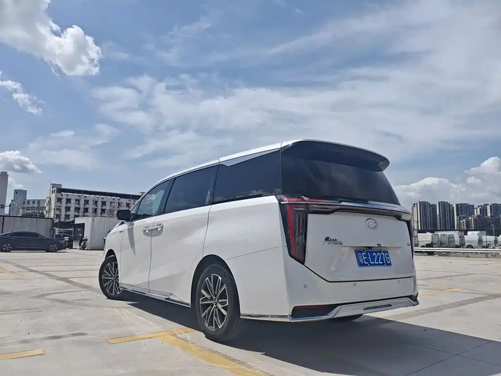 GAC Motor Trumpchi M8 2023 — фото 5