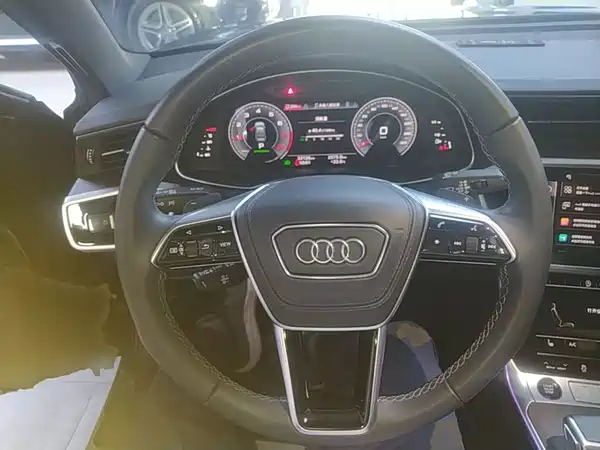 Audi A6L 2023