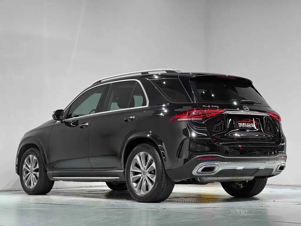 Mercedes-Benz GLE 2023 — фото 17
